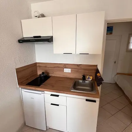 Apartament Charming With Sea View Gruissan