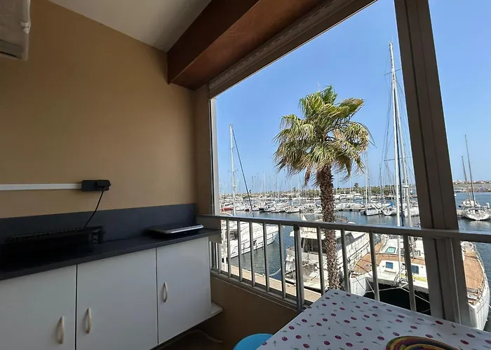 Charming With Sea View Apartamento Gruissan